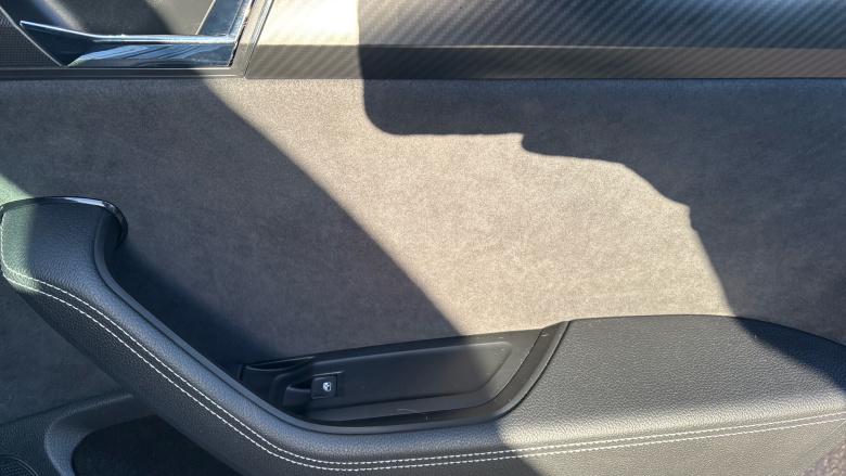 Skoda Superb 2.0 TDI CR Sport Line Plus 5dr DSG Diesel Hatchback